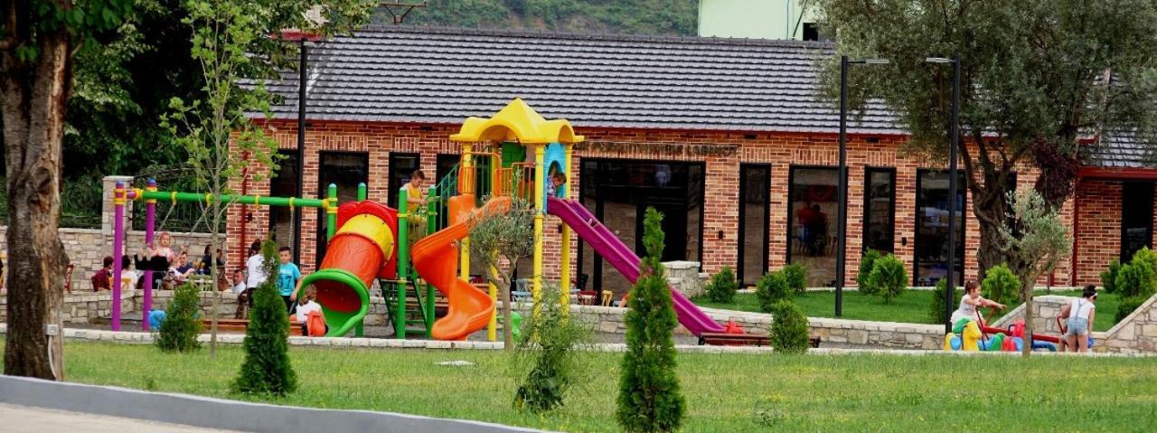 Rozafa Fish City Elbasan Exterior photo